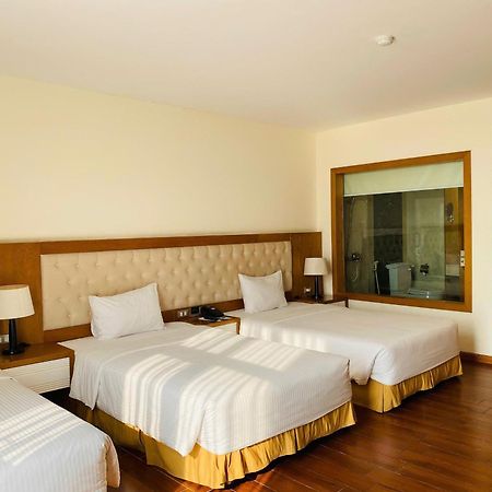 Muong Thanh Cua Dong Hotel Vinh Exterior foto