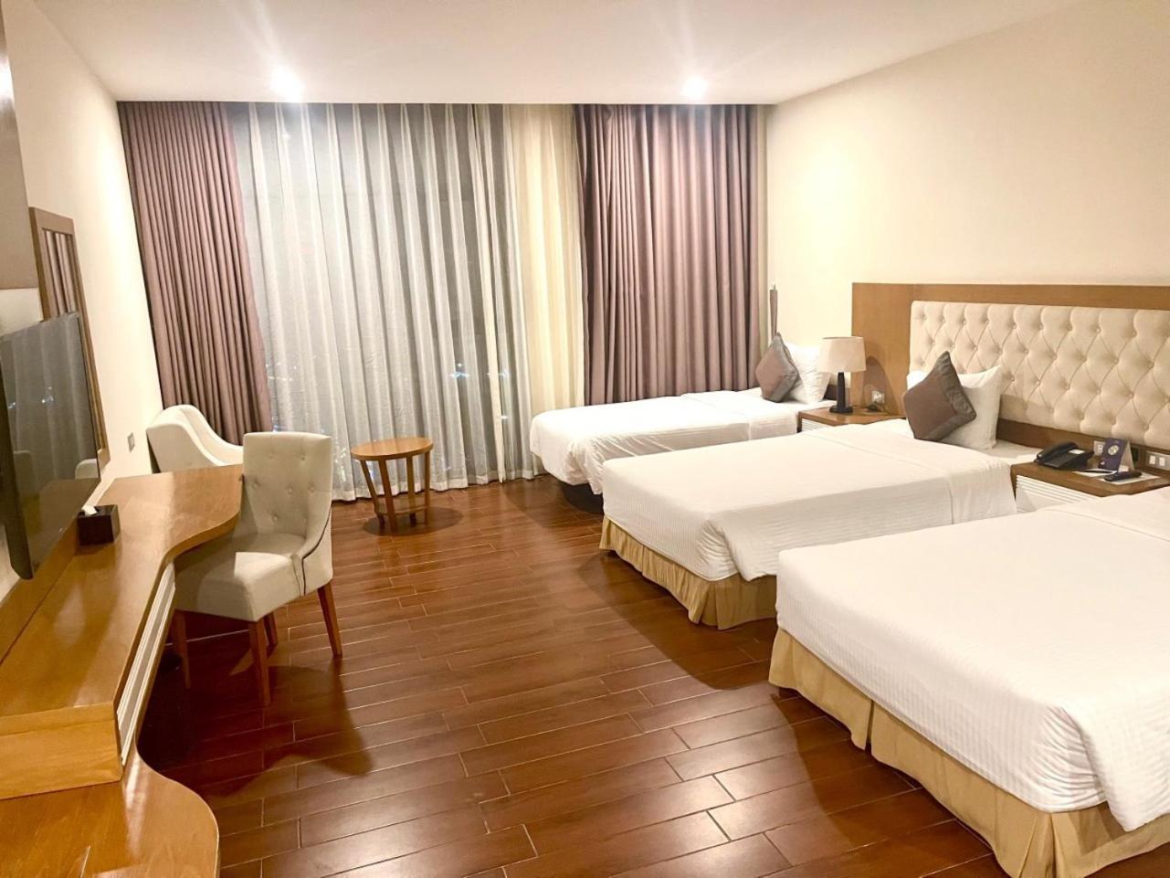Muong Thanh Cua Dong Hotel Vinh Exterior foto